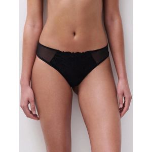Chantelle – Champs-Elysées – String – C26090 – Noir – Maat 38