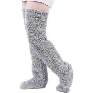 Kerst Fuzzy Kniekousen - Lange Fuzzy Kniekousen - Warme Sokken - Dames Fuzzy Kniekousen - Winter Fuzzy Warme Slaapsokken - Dikke Herfst en Winter Fuzzy Slaapsokken - Winter Home Fuzzy Slaapsokken - Lichtgrijs