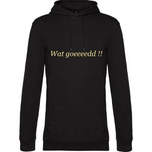 Hoodie met opdruk “Wat goedddd!!!” Zwarte hoodie met goudkleurige opdruk. Uitspraak die vooral bekend is geworden door het programma Chatea Meiland en Martien Meiland. Nu op je favoriete hoodie!