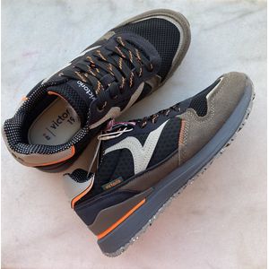 Victoria herensneaker LEGGERA-NEON maat 45