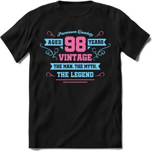 98 Jaar Legend - Feest kado T-Shirt Heren / Dames - Licht Blauw / Licht Roze - Perfect Verjaardag Cadeau Shirt - grappige Spreuken, Zinnen en Teksten. Maat 3XL