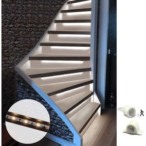 Trapverlichting led bewegingssensor set - Led strips 50 cm met helder wit licht - Set in zwart profiel voor max. 16 treden