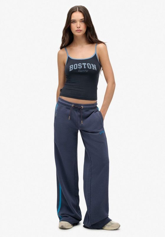 Superdry - Essential Logo - Joggers - Rechte Pasvorm