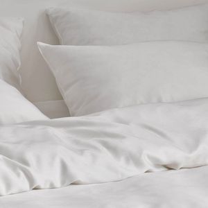 KOALA HUG Kussensloop 100% Tencel Lyocell satijn, sneeuw wit 60x70 – Anti-allergie, Hypoallergeen | Temperatuurregulerend | Zacht voor huid & haar | 100% Plantaardig | Plasticvrij