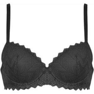 Naturana licht voorgevormde beugel BH maat 90B zwart