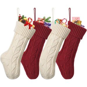 Grote Gebreide Kerst Kousen 4 Pack – Kerstsokken met Elk Patroon in Rood & Groen – Perfecte Ophangsokken voor Kids
