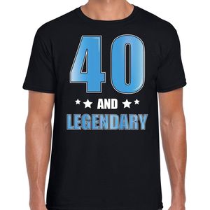 40 and legendary verjaardag cadeau t-shirt / shirt - zwart met blauwe en witte letters - voor heren - 40ste verjaardag kado shirt / outfit M