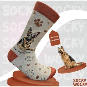 GERMAN SHEPHERD - 2 Pack - Grappige Sokken voor Mannen & Vrouwen - BIG SHOE (41-46) Sokken - Humorvolle Huissokken - Geschenk voor Heren, Dames, Vader, Moeder, Vriendin, Zus, Oma - Cadeau SOCKY WOCKY
