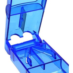 pillensnijder met pillendoosje | pillensplitter met medicijndoos | pillensplijter | pill cutter | tabletsplitter | pillensplitter | pillen snijder | splitter met bewaardoosje - PVC- blauw - handig om mee te nemen