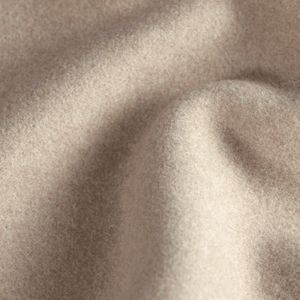 Stoov Warmtekussen | Ploov¹ Soft Beige | Duurzaam & Draadloos | Infrarood warmtekussen | 45x45 cm | Plus batterij