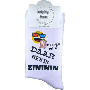 Zininin - Bioscoop Sokken - Film Kijken - Verjaardags cadeau vrouw en man - Popcorn sokken - Filmavond cadeau - Witte sokken met tekst - grappige sokken - leuke dames en heren sokken - moederdag - vaderdag - Socks waar je Happy van wordt - Maat 37-44