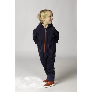 Ducksday - Fleecepak - Onesie voor kinderen - unisex - Donkerblauw / rood - maat 110/116