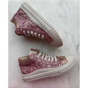 Lunella glittersneaker roze met beschermtop maat 28