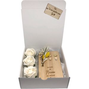 Boîte cadeau Veux-tu être ma maraine? | beige | fleurs séchées | marraine | parrain | pour la vie | j ai une question pour vous