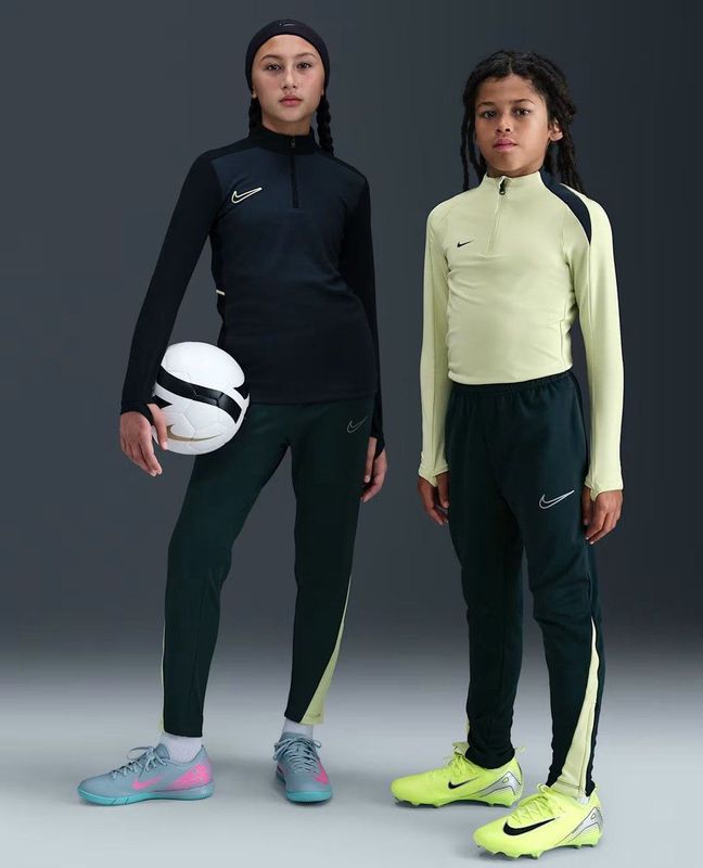 Nike - Therma-FIT Academy - Voetbalbroek - Groen