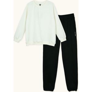 Loungewear Set / Broek & Sweatshirt