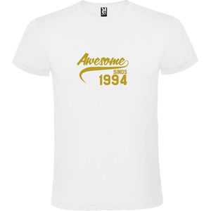 Wit T-Shirt met “Awesome sinds 1994 “ Afbeelding Goud Size M