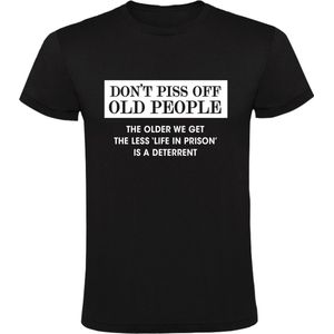 Oude mensen nooit boos maken Heren t-shirt | gevangenis | opa | oma |Zwart
