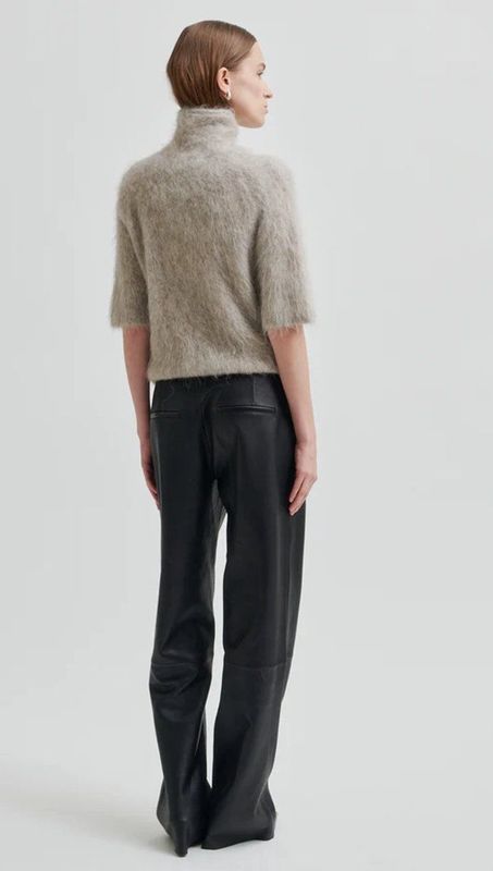 Second Female - Karla Knit Cardigan - Vest - Beige - Effen - Halslijn V-hals