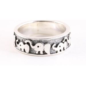 Zilveren ring met olifanten - maat 21