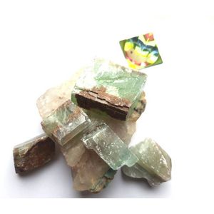 Edelsteen ruw groene calciet