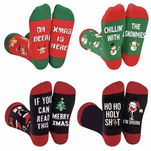 SilverAndCoco® - 4 Paar Rebelse Kerstsokken met Tekst / Gekke Foute Vrolijke Happy Kerst Sokken Kerstman / Leuke Grappige Dikke Warme Huissokken Kerstmis Kerstcadeau pakket / Wintersokken Kleding Socks Mannen Vrouwen / Sinterklaas Schoen Cadeau