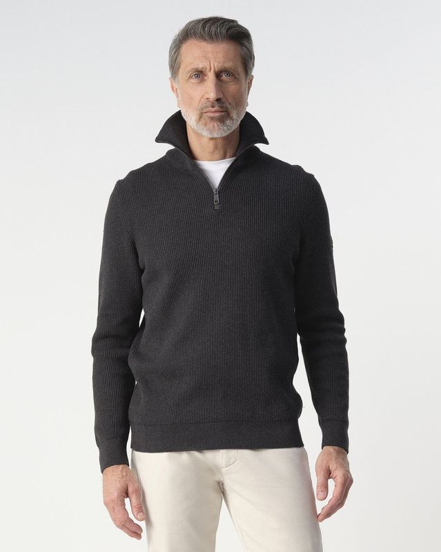 Campbell Harris pullover half zip