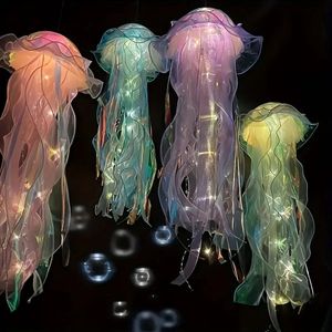 Kwallenlamp | LED | Blauw | Decoratie Nachtlamp met Oceaan Thema | Sfeerverlichting voor Kinderkamer | Vissen Aquarium Lantaarn | Jellyfish | Kwallen | Spongebob | Decor, Restaurant of Feest Versiering | Decoratieve Verlichting