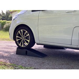 IWH Auffahrrampe 2 Stück / 3 Tonnen Oprijhelling 3 t Werkhoogte: 15.5 cm (max)