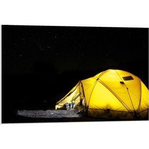 Forex - Gele Tent in het Donker - 90x60cm Foto op Forex