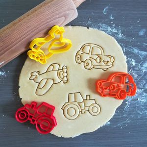 Koekjesvorm | 3-delige set | Auto - Tractor - Vliegtuig | Cookie cutter | Uitsteekvorm | Bakvorm | 8cm