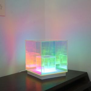 Klierdingetjes 3D Kubus Infinity Mirror Nachtlampje - Kleurrijke RGB Sfeerlamp - USB Aangedreven - Decoratieve Tafellamp voor Slaapkamer en Huis