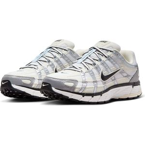 Nike P-6000 ""Metallic Silver"" - Maat: 36