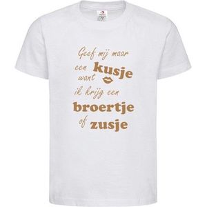 Shirt Aankondiging zwangerschap Geef mij een kusje want ik krijg een broertje of zusje | korte mouw | wit/cappuccino | maat 122/128 zwangerschap aankondiging bekendmaking