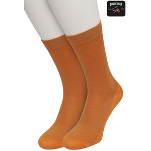 Bonnie Doon Set Katoenen Glitter Sokken Dames Fel Oranje maat 36/42 - Set met 2 paar Sokken - Glitter Subtiel - Katoen met zachte Lurex - Zachte Sokken - Gladde Naden - Perfecte Pasform - 2 pack - Multipack -Fel Oranje - Flame Orange - OL05113802.227