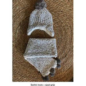 Sarlini babymuts + sjaal grijs 0-6 maanden