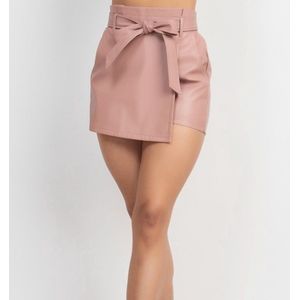 Leer look skort / broekrok | roze | maat S