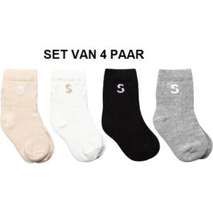 STUCKIES anti slip sokken- set van 4 paar - Classic - maat 19/21 - grijs, zwart, wit en ecru