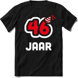 46 Jaar Feest kado T-Shirt Heren / Dames - Perfect Verjaardag Cadeau Shirt - Wit / Rood - Maat L