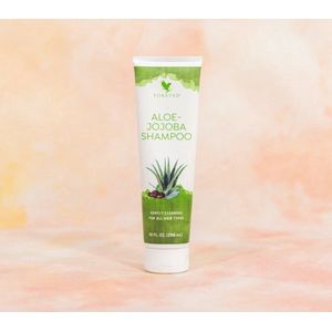 Forever Aloe Jojoba Shampoo - Zonder Parabenen - Natuurlijke Basis - 100 % Gestabiliseerde AloeVera Voedt Het Haar Tot In De Puntjes - Shampoo Zuinig In Gebruik - Stimuleert Het Haar Groei -