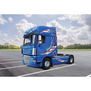 1:24 Italeri 3933 DAF XF-105 ""Space America"" Plastic Modelbouwpakket