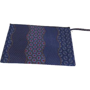 Jacqui's Arts Designs - African design - laptophoes - handgemaakt - Afrikaanse print - kleurrijk - koningsblauw - shweshwe stof -Afrikaanse stof - 15.6-17 inch