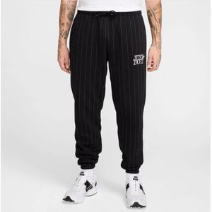 NIKE - Heren Club Cuff Joggingbroek - Hoogwaardig - Just Do It All-over Print