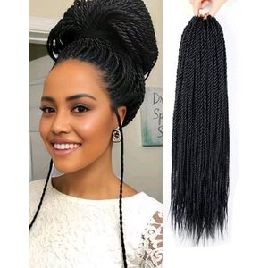 Mooie natuurlijk uitstralende haarbundel 30 vlechtjes 60cm lang haarextensions zwart voor invlechten van uw haar zonder clipjes.