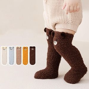 Baby Koraal Fleece Kniekousen - 5-Paar Winter Sokken Set - Pluizige Slipper Sokken voor Warmte - Zachte & Knusse Sokken voor Kinderen 0-5 Jaar - Ideaal voor Thuis en Slaapkamer