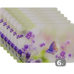 Placemat - Placemats kunststof - 45x30 cm - Lavendel - Vlinder - Bloemen - 6 stuks - Borden onderleggers antislip - Tafel decoratie - Luxe tafelversiering - Tafelmat vinyl - Bord onderlegger - Tafeldecoratie accessoires