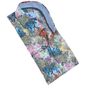 Culture regular fit grafitti wall