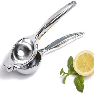 Citruspers Lemon Squeezer, gemaakt van roestvrij staal, met een grote handpers en citruspers, verkrijgbaar in zilver. Proost op de Cheers Club!