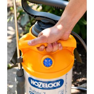 7 liter Transparante Drukspuit voor Tuinieren met Hozelock