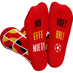 Silly Soles - Grappige Sokken Voetbal Cadeau - One Size Sokken met Tekst - Grappige Cadeaus voor Mannen & Dames - Gekke Happy Verjaardag cadeau Vrouw Socks - Geschenk Heren, Vader, Papa, Moeder, Mama, Vriendin - Originele Sinterklaas cadeautjes